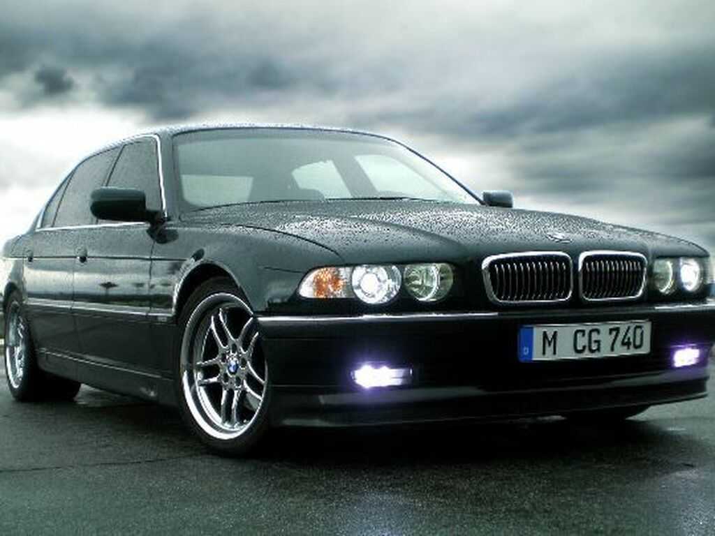 BMW 7-sarjan E38