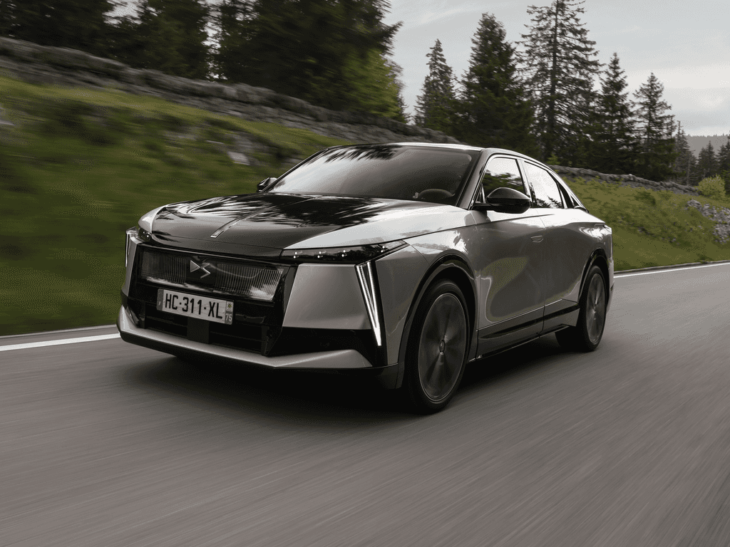 Automatot DS N8 D85 2025-autoihin