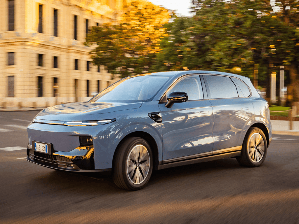 Automatot Leapmotor B10 2025 - 2026-autoihin