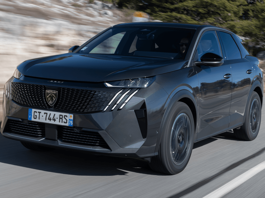 Tavaratilan matot Peugeot 3008-malleihin 2024 - 2025