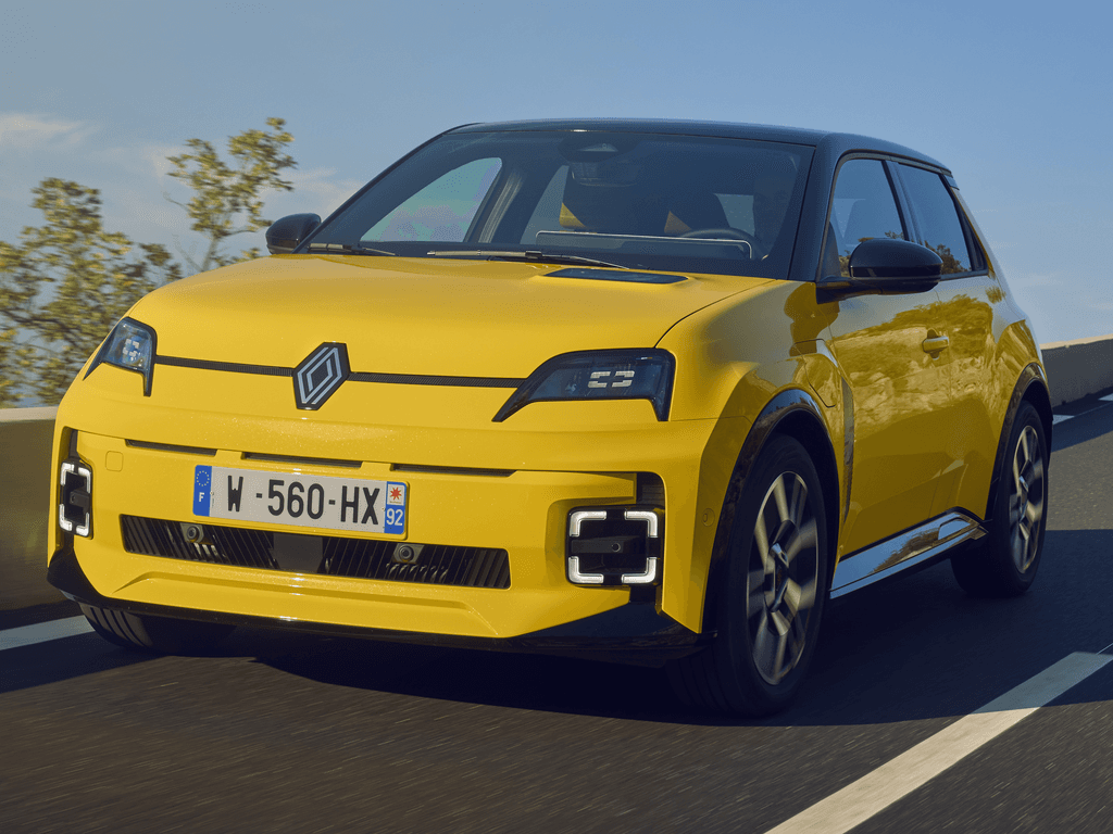 Tavaratilan matot Renault 5-malleihin 2024 - 2025
