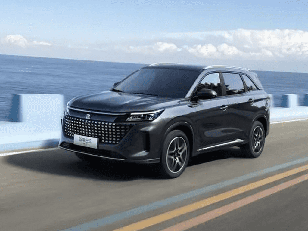 Automatot DFSK E5 2024 - 2025-autoihin