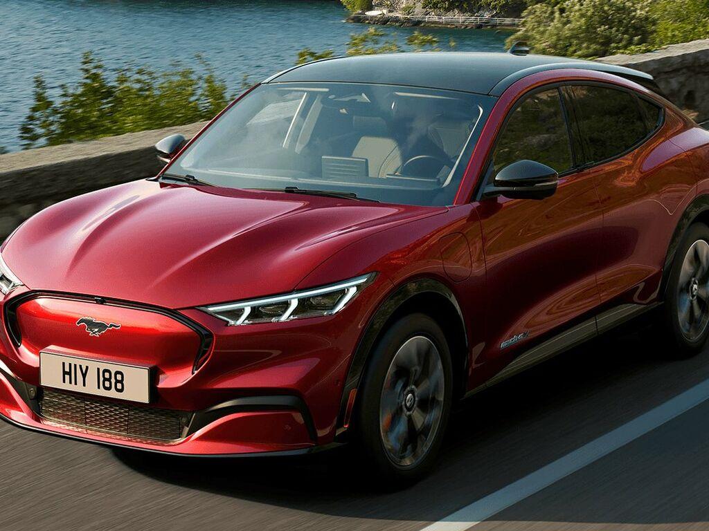 Automatot Ford Mustang Mach-E-malleihin 2020 - 2025