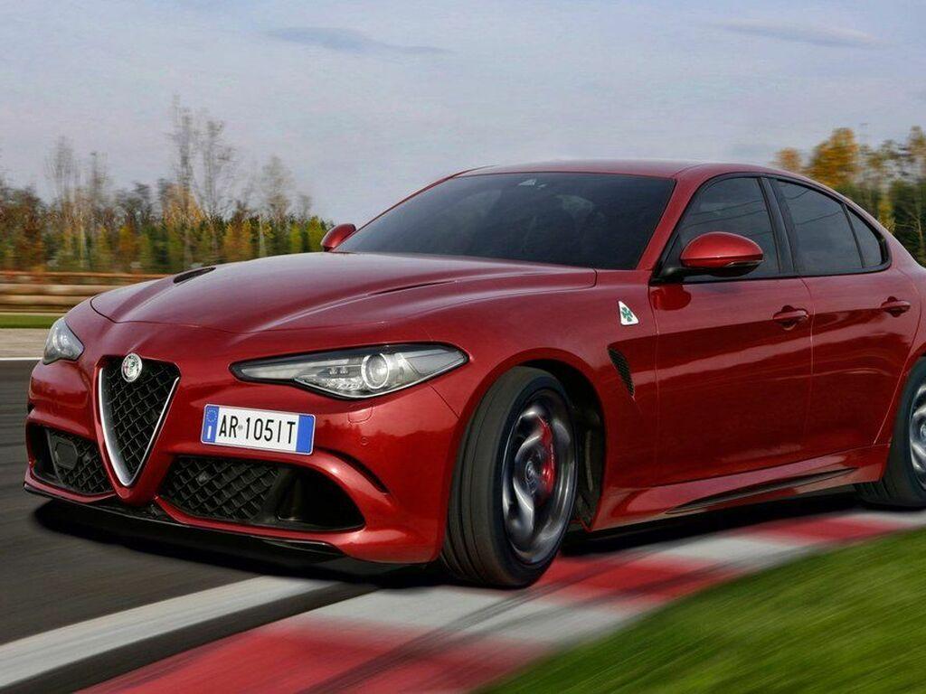 Tavaratilan matot Alfa Romeo Giulia 2016 - 2025-autoihin