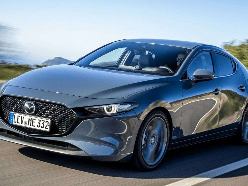 Tavaratilan matot Mazda 3 2019 - 2025-autoihin