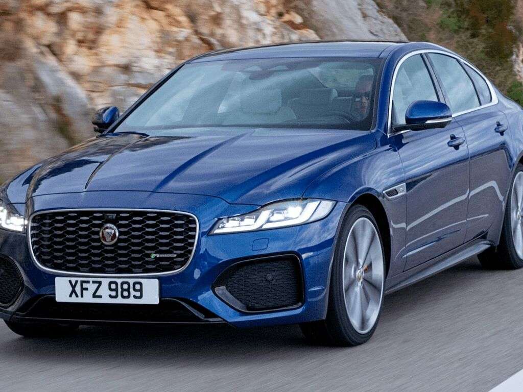 Tavaratilan matot Jaguar XF 2015 - 2024-autoihin
