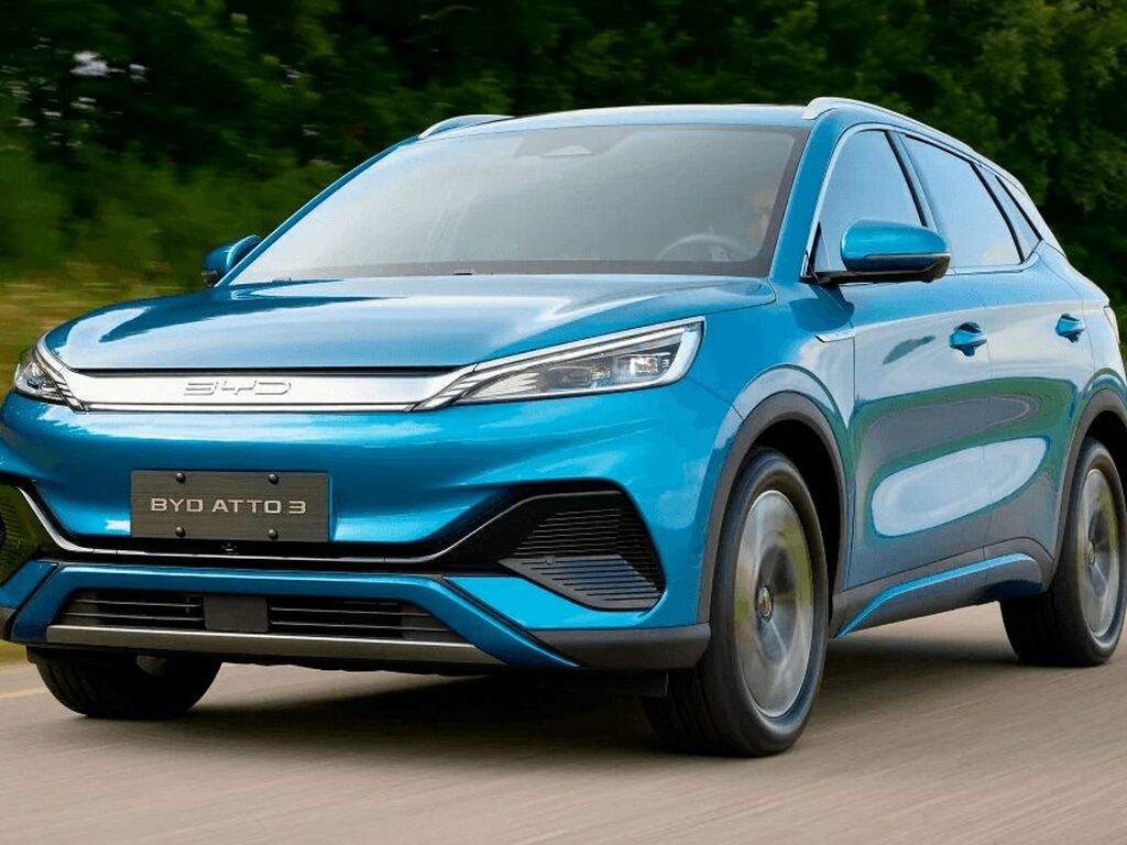 Tavaratilan matot BYD Atto 3 2022 - 2026-autoihin