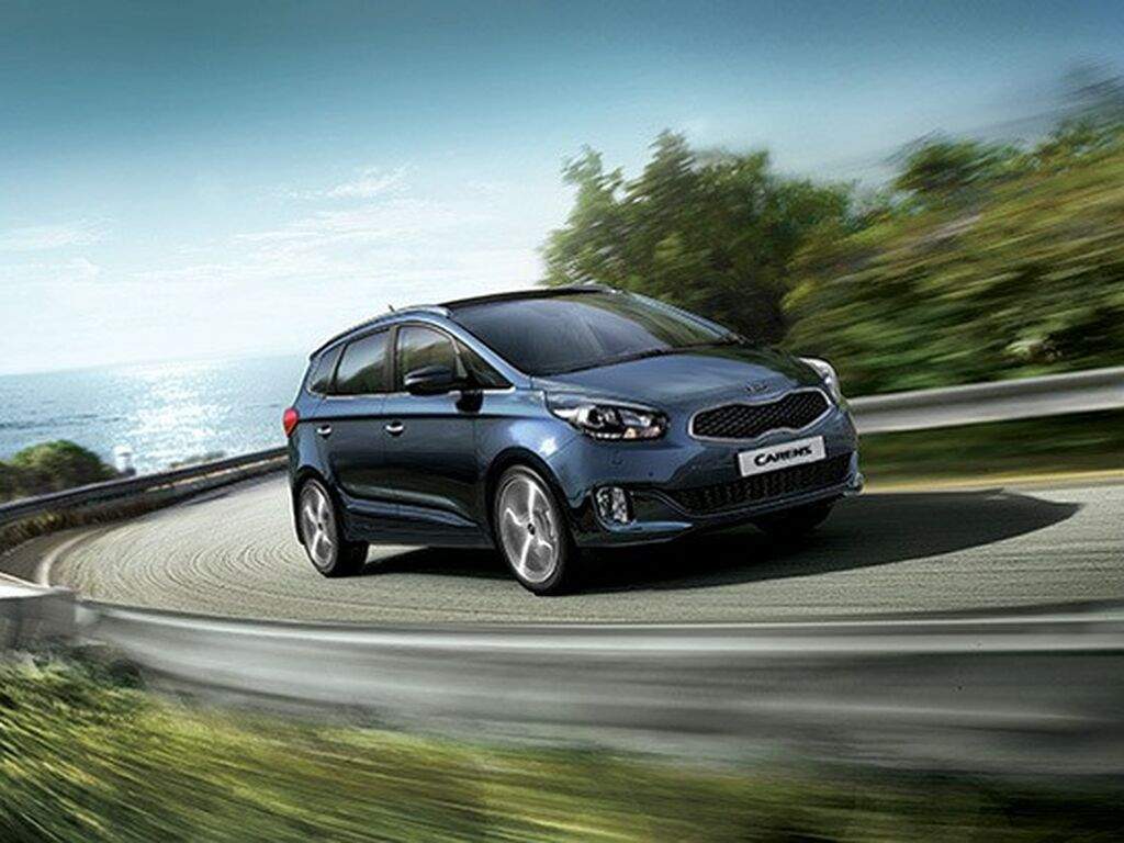 Automatot Kia Carens 2013 - 2019-autoihin