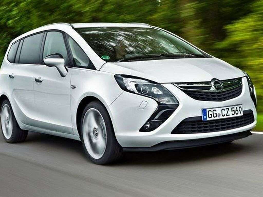 Automatot Opel Zafira C 2012 - 2019-autoihin