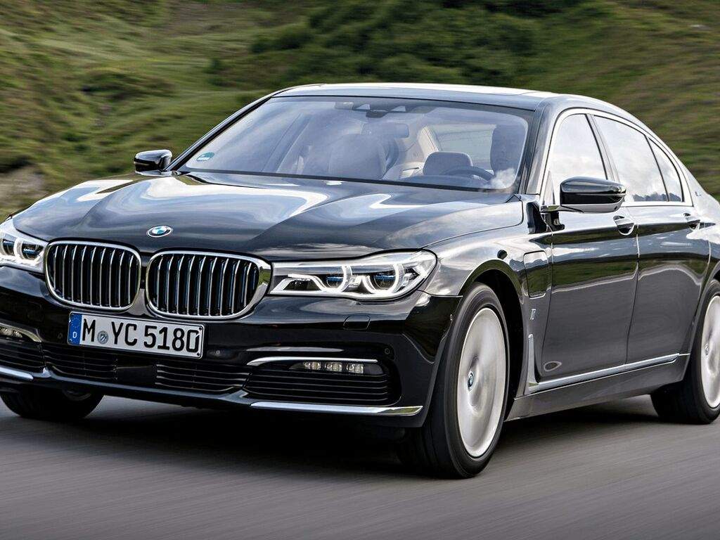 Automatot BMW 7-sarjan G11/G12 2015 - 2023-autoihin