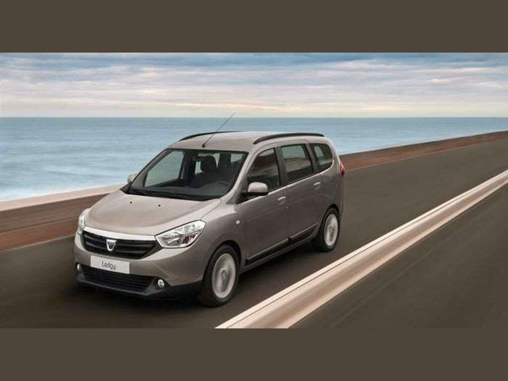 Tavaratilan matot Dacia Lodgy 2012 - 2022-autoihin