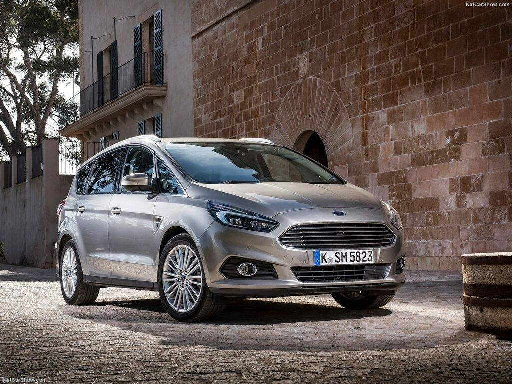 Tavaratilan matot Ford S-Max 2015 - 2019-autoihin