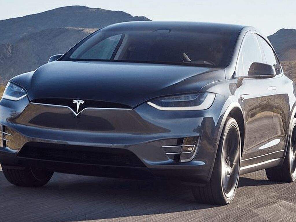 Tavaratilan matot Tesla Model X 2016 - 2026-autoihin