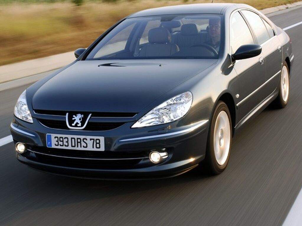 Tavaratilan matot Peugeot 607 2000 - 2010-autoihin