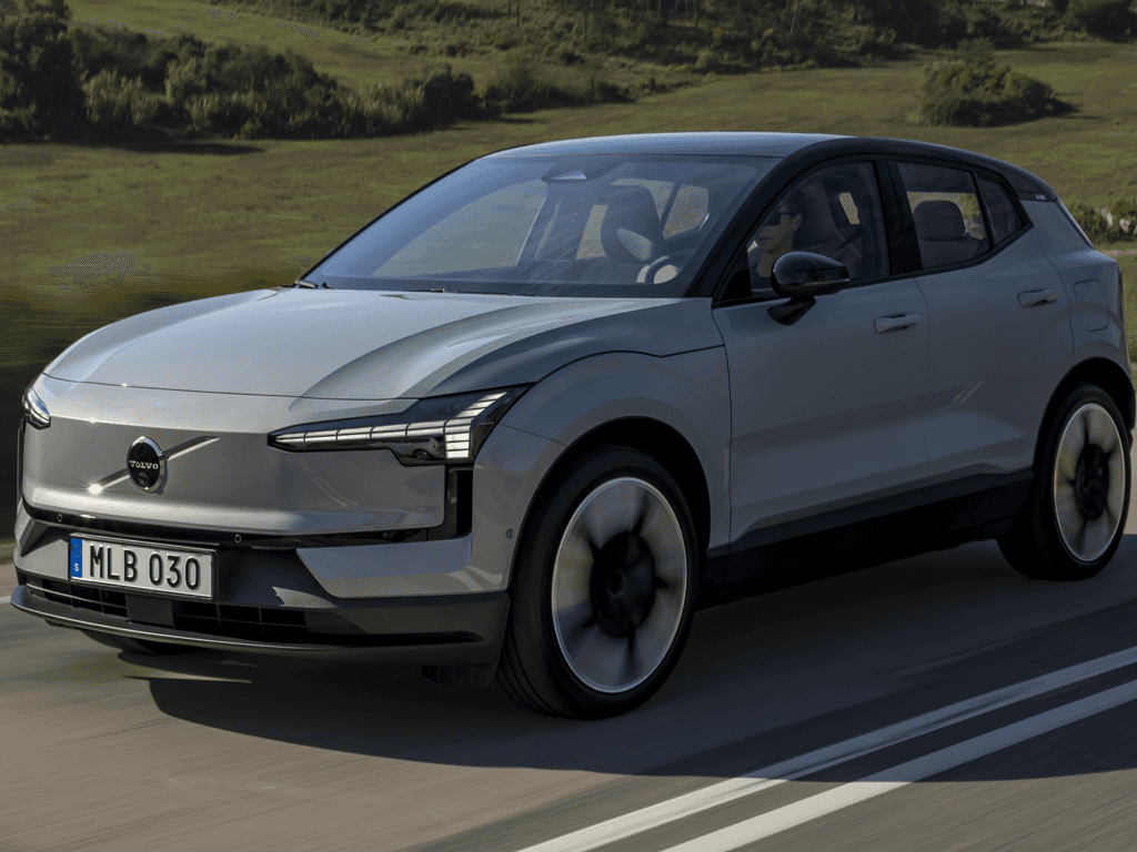 Automatot Volvo EX30 2023 - 2026-autoihin