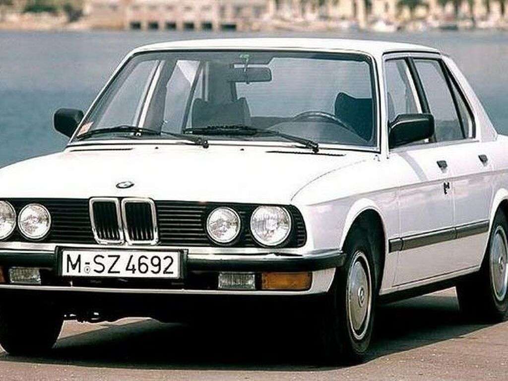 Automatot BMW 5-sarjan E28 1981 - 1988-autoihin