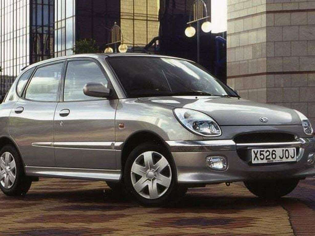 Automatot Daihatsu Sirion M100 1998 - 2004-autoihin