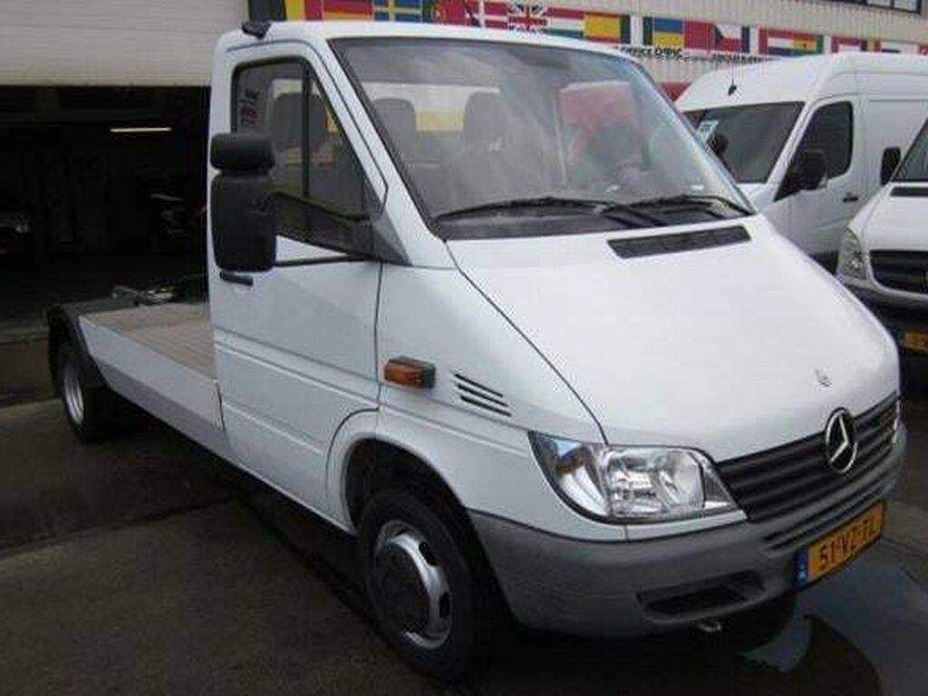 Automatot Mercedes Sprinter 2 2000 - 2006-autoihin