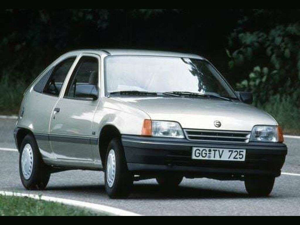 Automatot Opel Kadett 1984 - 1991-autoihin