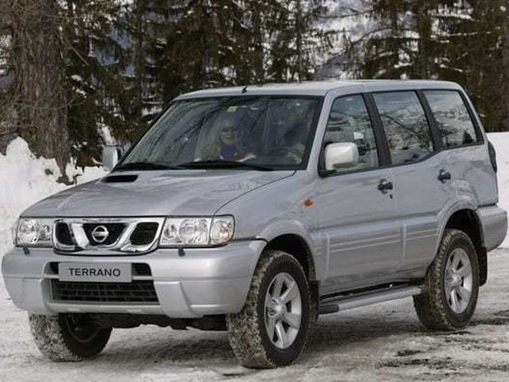 Automatot Nissan Terrano II 1993 - 2007-autoihin