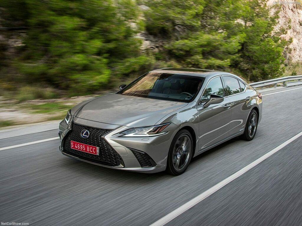 Automatot Lexus ES 2019 - 2025-autoihin