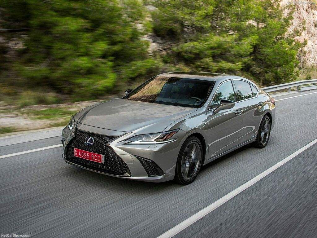 Automatot Lexus ES 2019 - 2026-autoihin