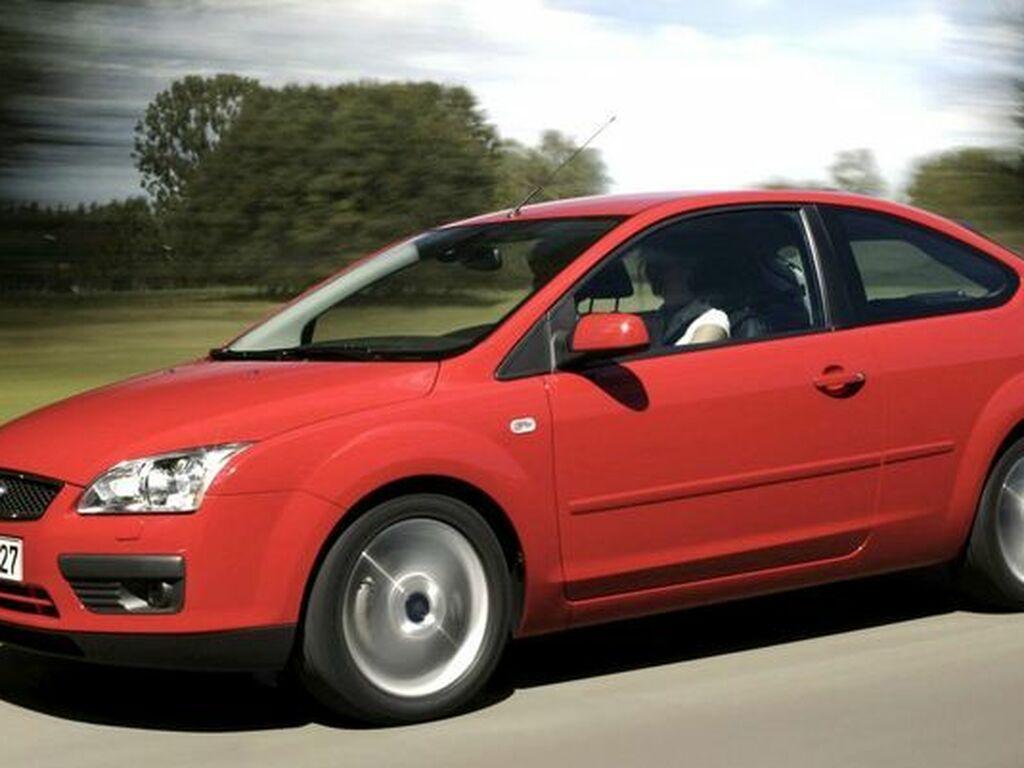Tavaratilan matot Ford Focus 2004 - 2011-autoihin