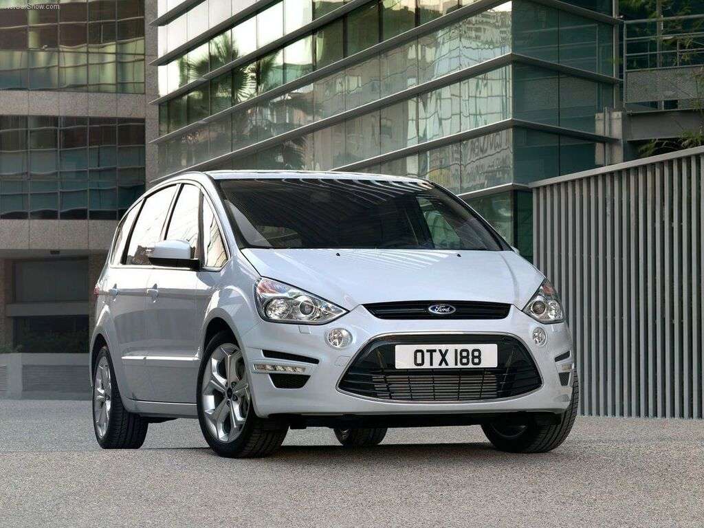 Tavaratilan matot Ford S-Max 2006 - 2015-autoihin