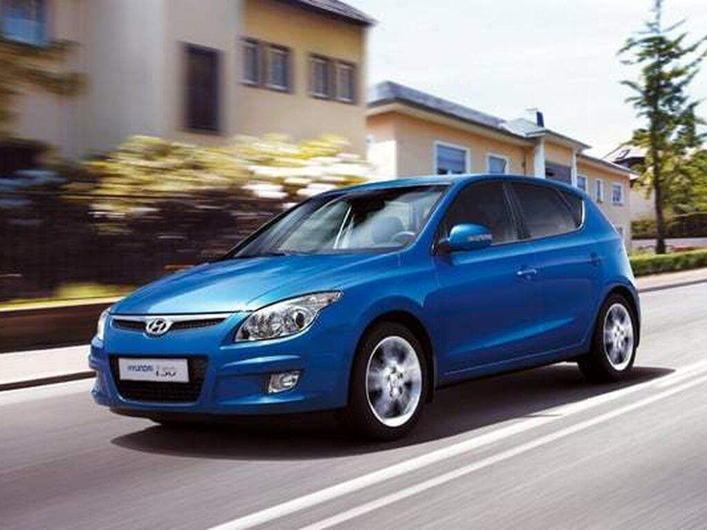 Tavaratilan matot Hyundai i30 2007 - 2012-autoihin