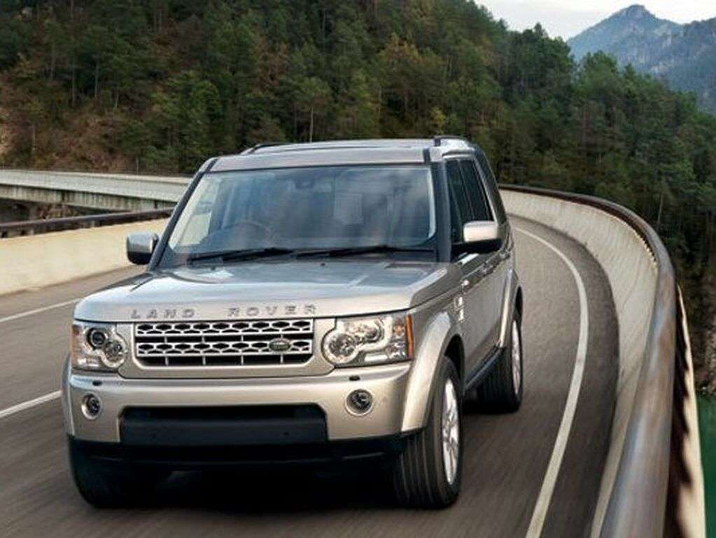 Tavaratilan matot Land Rover Discovery 2009 - 2013-autoihin