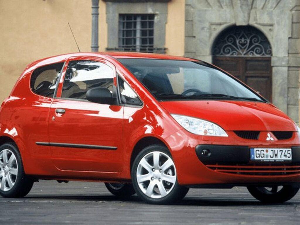 Tavaratilan matot Mitsubishi Colt 2004 - 2008-autoihin