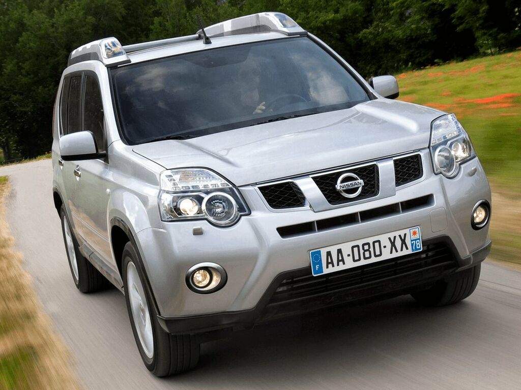 Tavaratilan matot Nissan X-Trail 2007 - 2014-autoihin