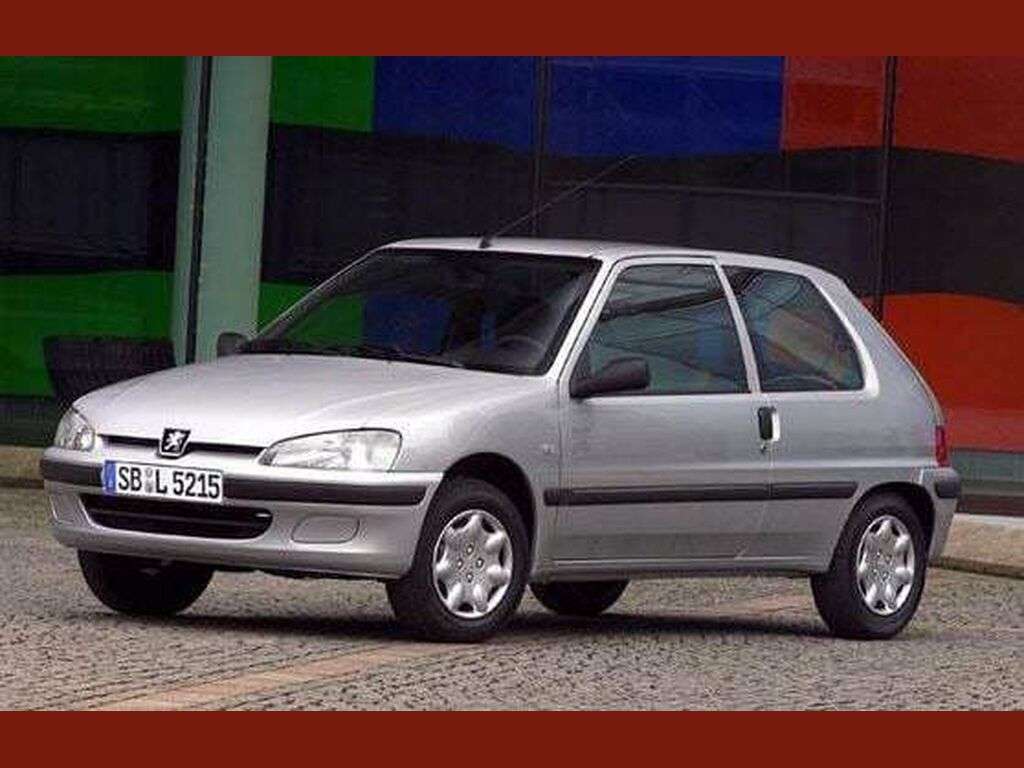 Tavaratilan matot Peugeot 106 1996 - 2003-autoihin