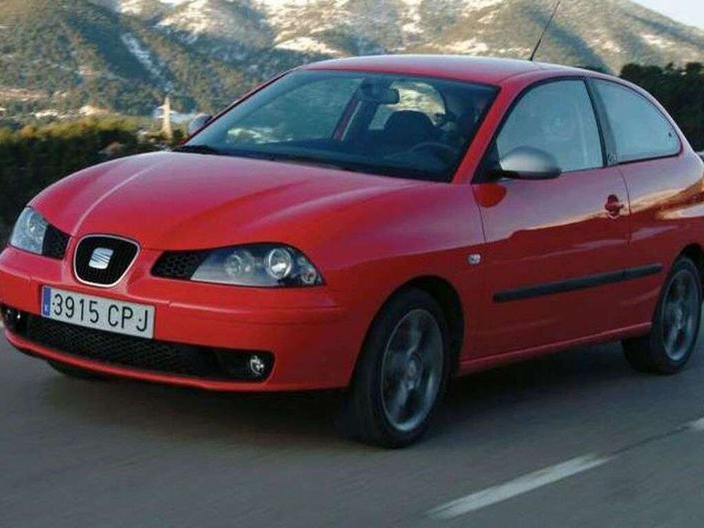 Tavaratilan matot Seat Ibiza 2002 - 2008-autoihin