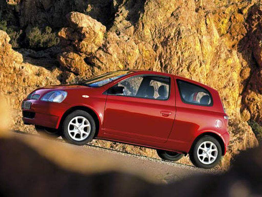 Tavaratilan matot Toyota Yaris 1999 - 2006-autoihin