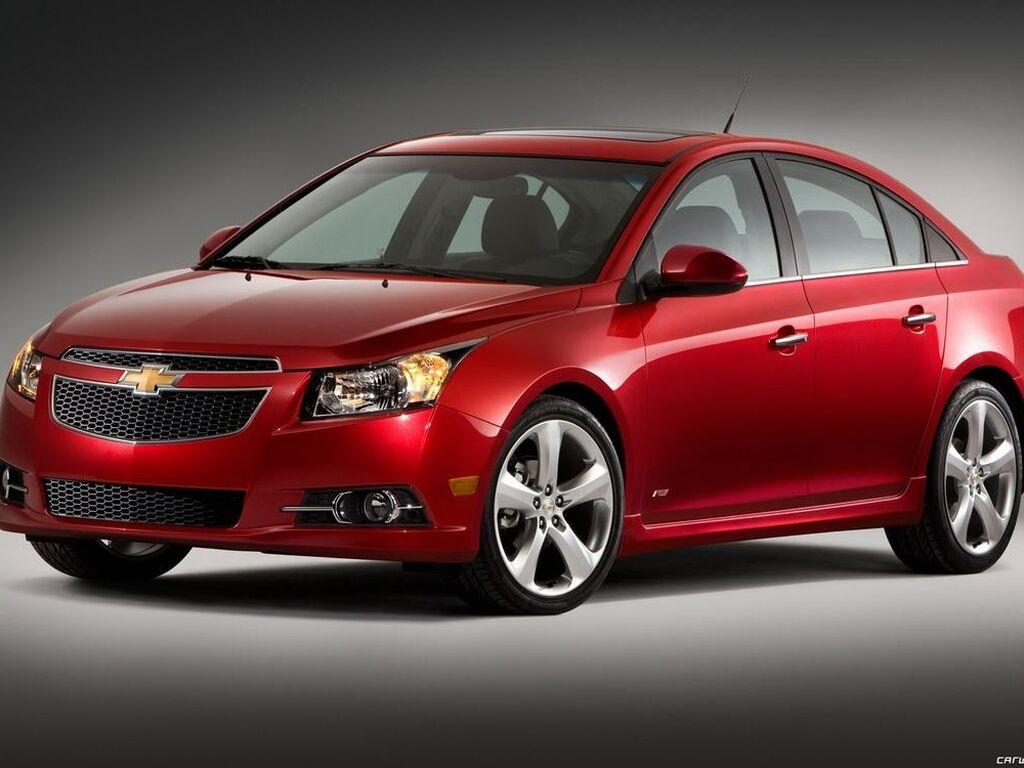 Tavaratilan matot Chevrolet Cruze 2009 - 2015-autoihin