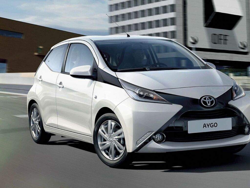 Tavaratilan matot Toyota Aygo 2014 - 2018-autoihin