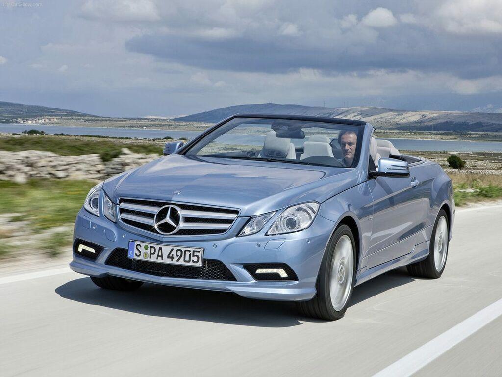 Tavaratilan matot Mercedes E-sarjan A207/C207 2009 - 2013-autoihin