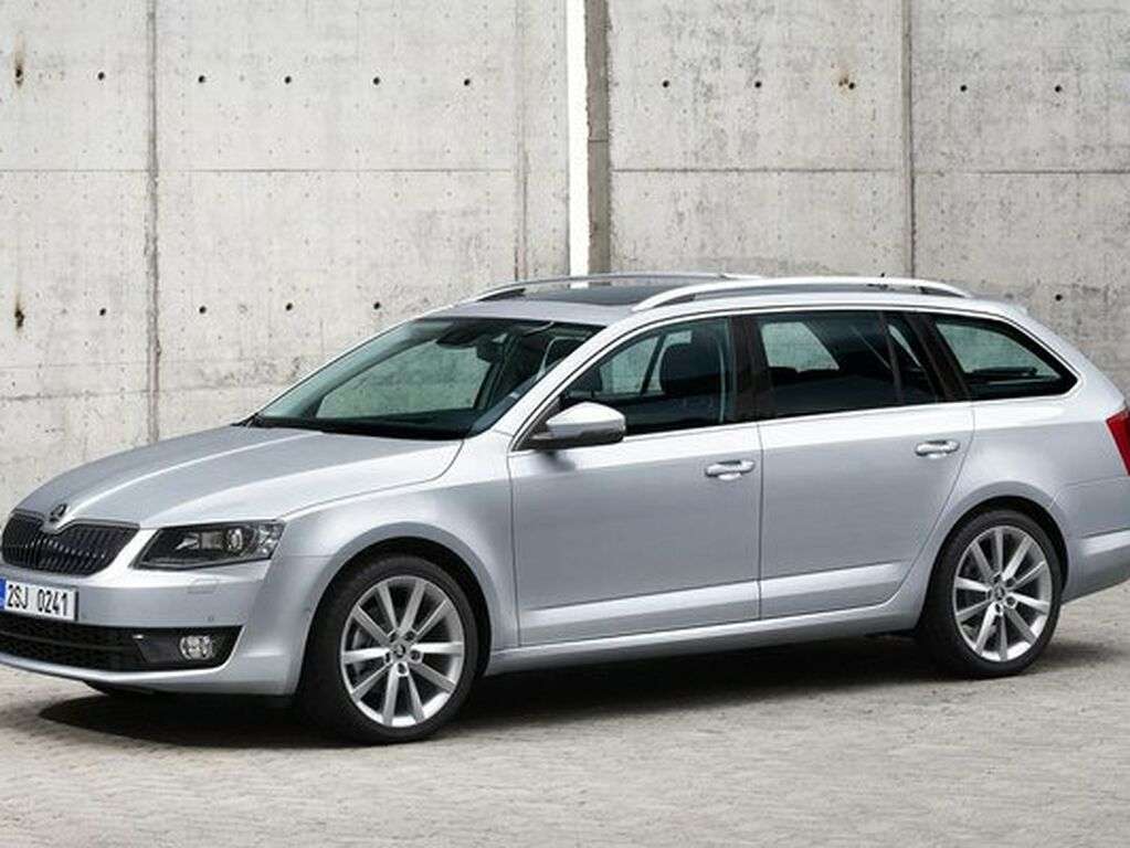 Tavaratilan matot Skoda Octavia 2013 - 2020-autoihin