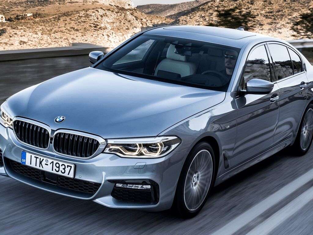 Tavaratilan matot BMW 5-sarjan G30/G31 2017 - 2023-autoihin