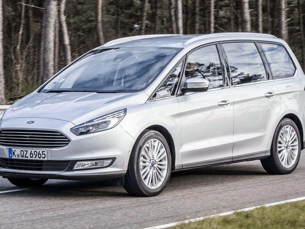 Tavaratilan matot Ford Galaxy 2015 - 2019-autoihin