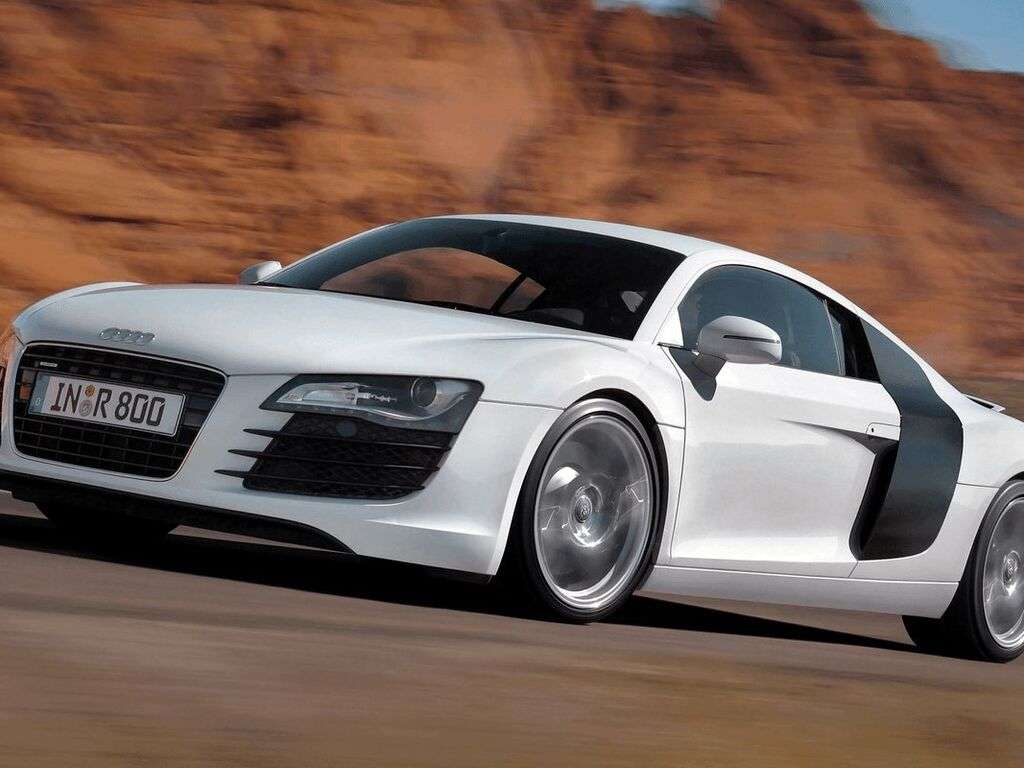 Automatot Audi R8 42 2007 - 2015-autoihin