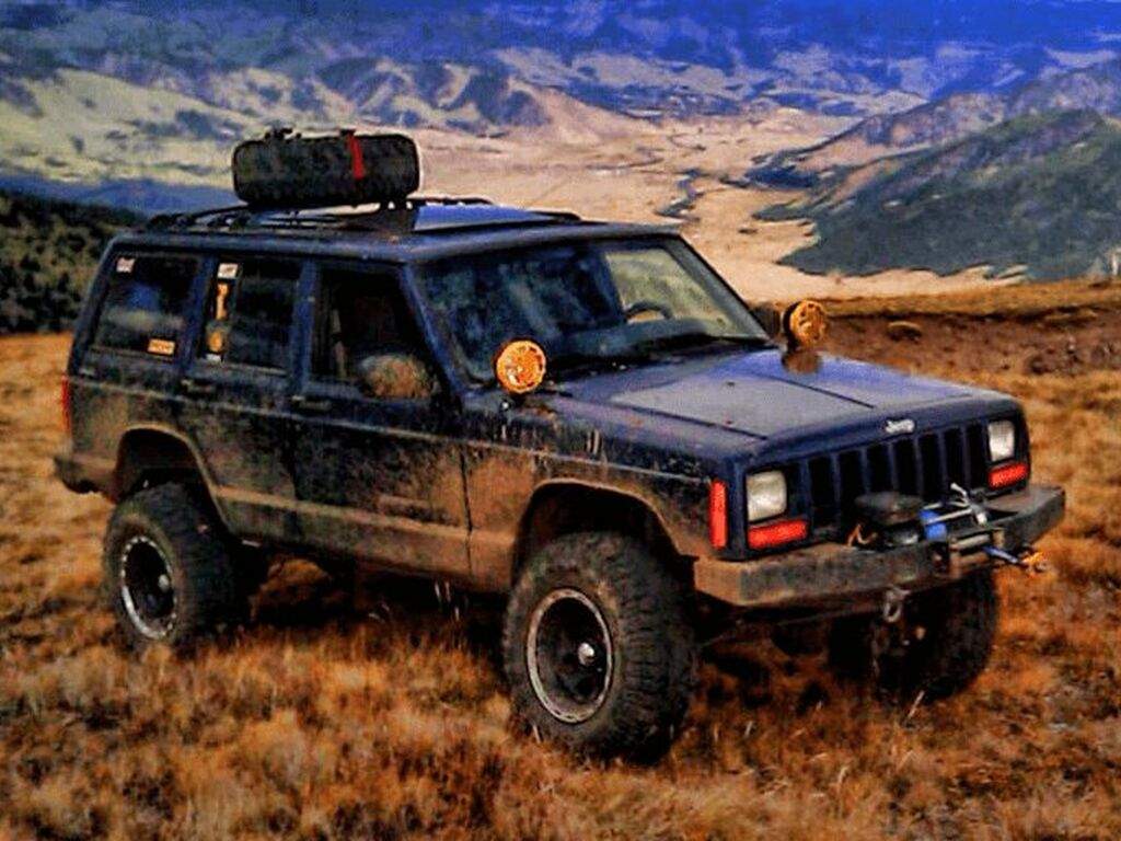 Automatot Jeep Cherokee XJ 1984 - 2001-autoihin