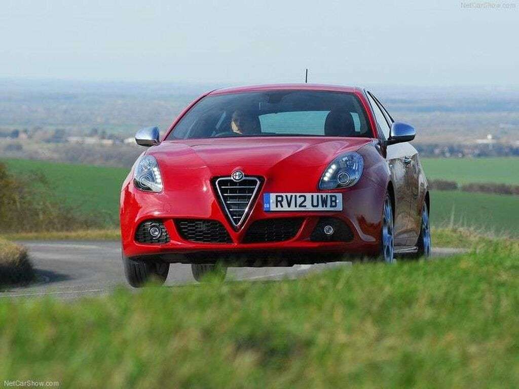 Automatot Alfa Romeo Giulietta 2010 - 2014-autoihin