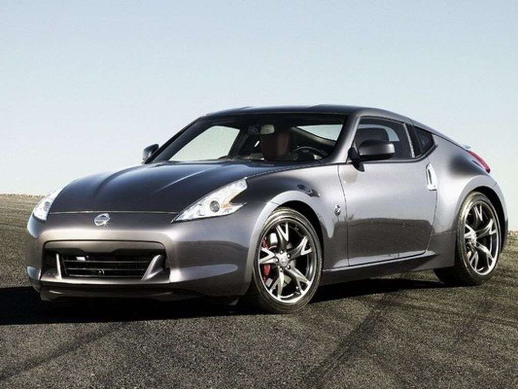 Automatot Nissan 370Z 2009 - 2021-autoihin