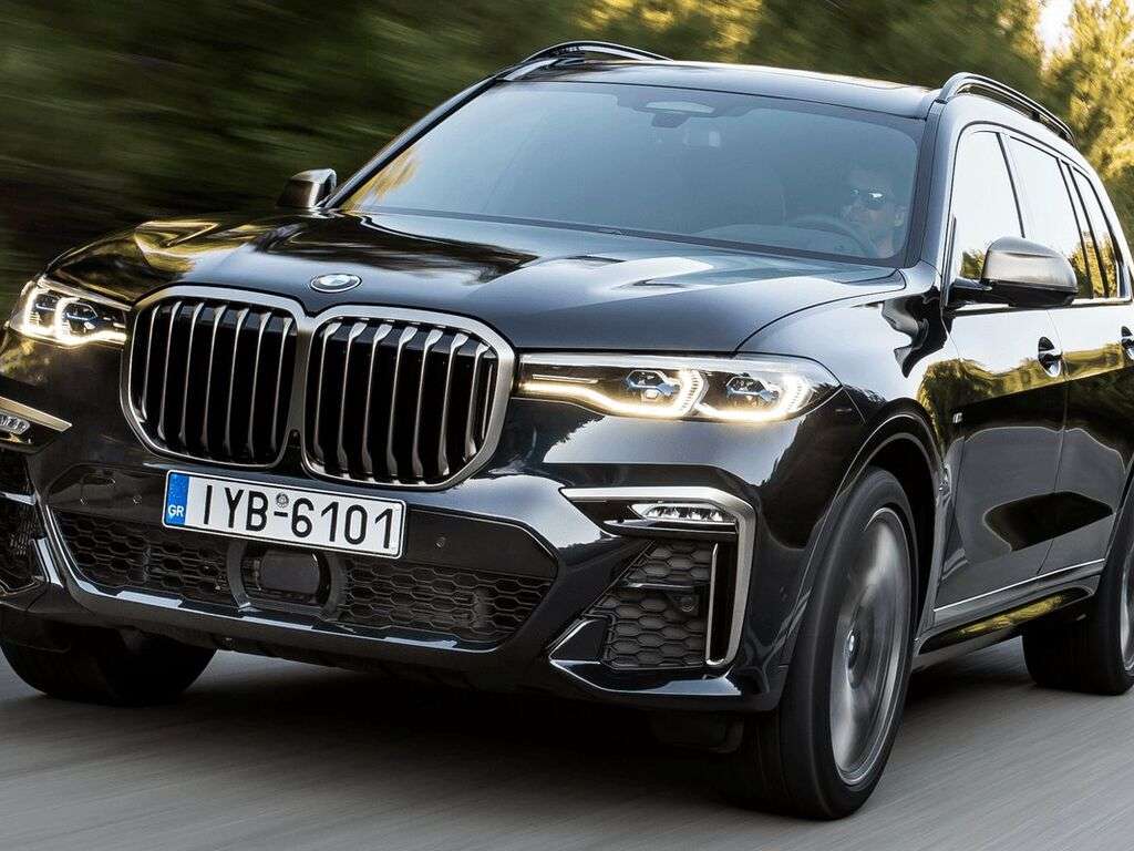 Tavaratilan matot BMW X7 G07 2019 - 2026-autoihin