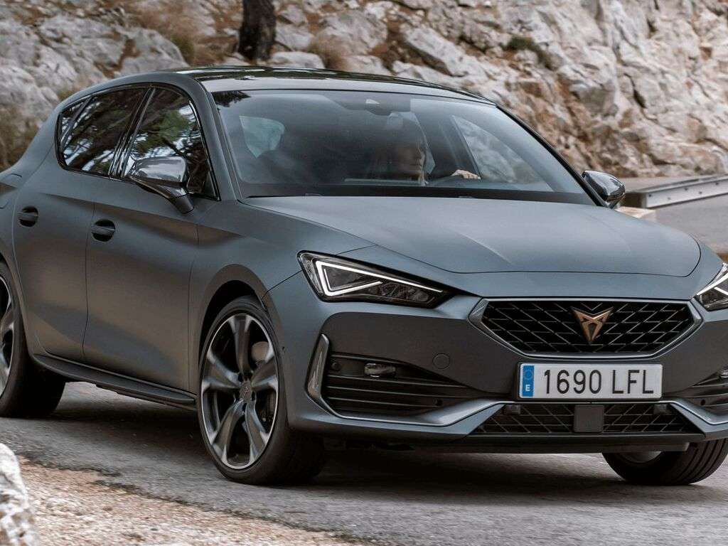 Tavaratilan matot Cupra Leon 2020 - 2025-autoihin