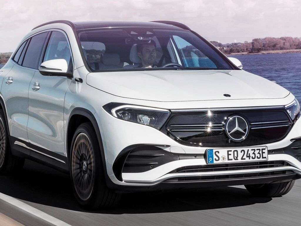 Tavaratilan matot Mercedes EQA H243 2021 - 2026-autoihin