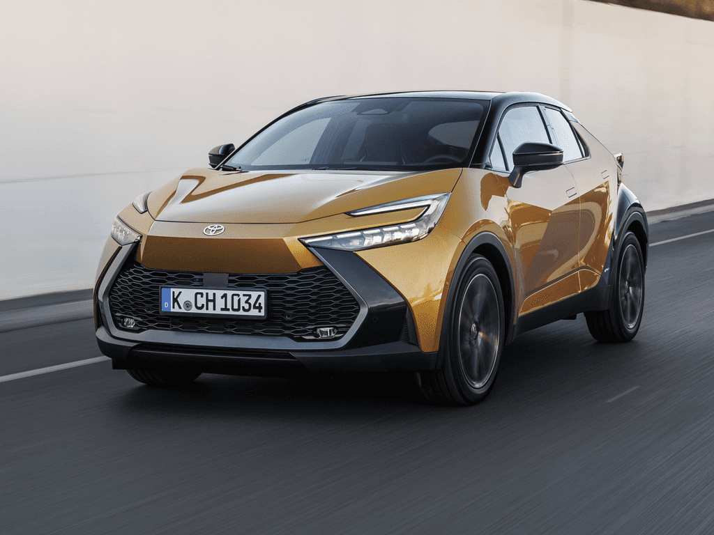 Tavaratilan matot Toyota C-HR 2023 - 2026-autoihin