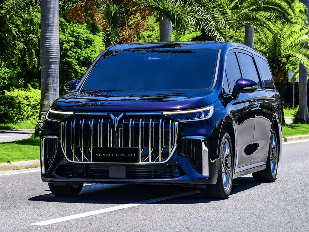 Tavaratilan matot Voyah Dream 2023 - 2025-autoihin
